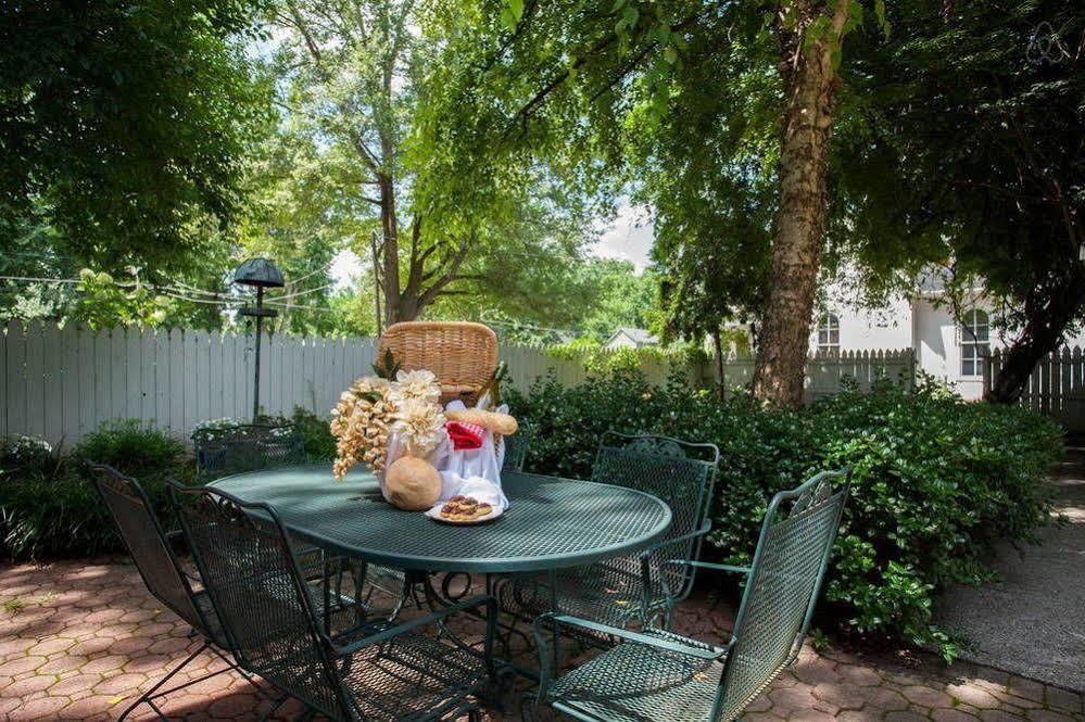 Carriage Lane Inn Murfeesboro Tn Мерфрисборо Экстерьер фото